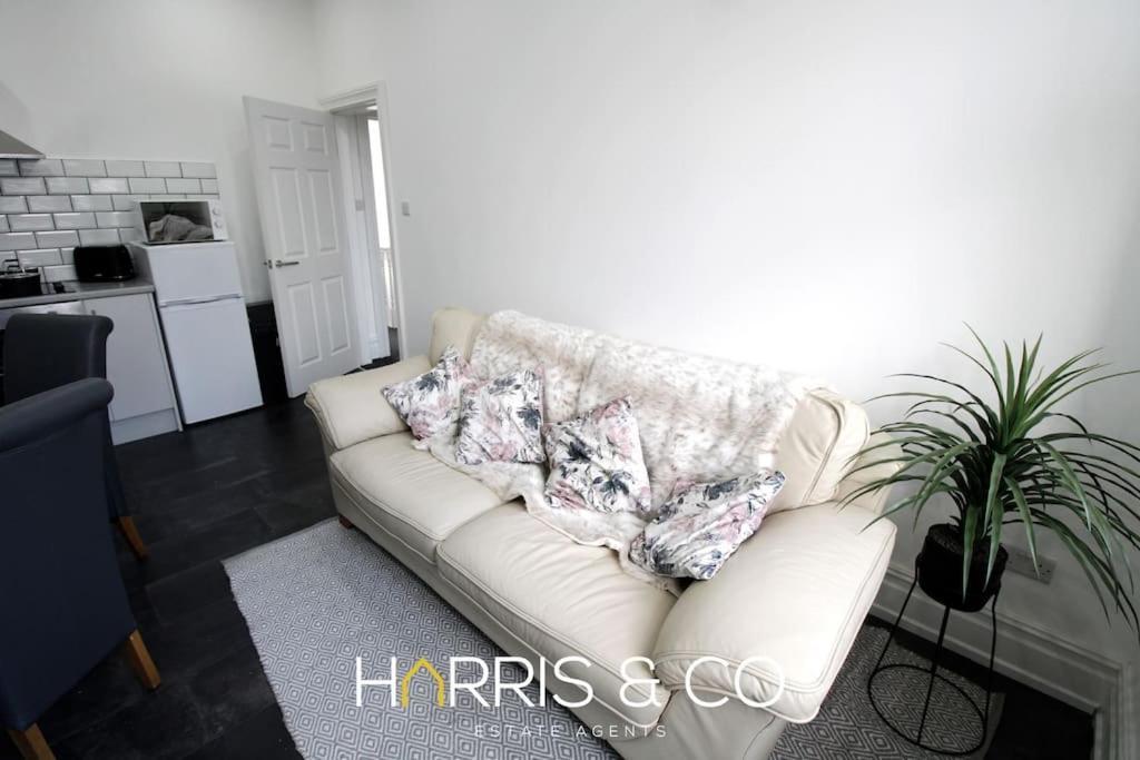 Roundtree & Berry - Fleetwood Apartment Ngoại thất bức ảnh